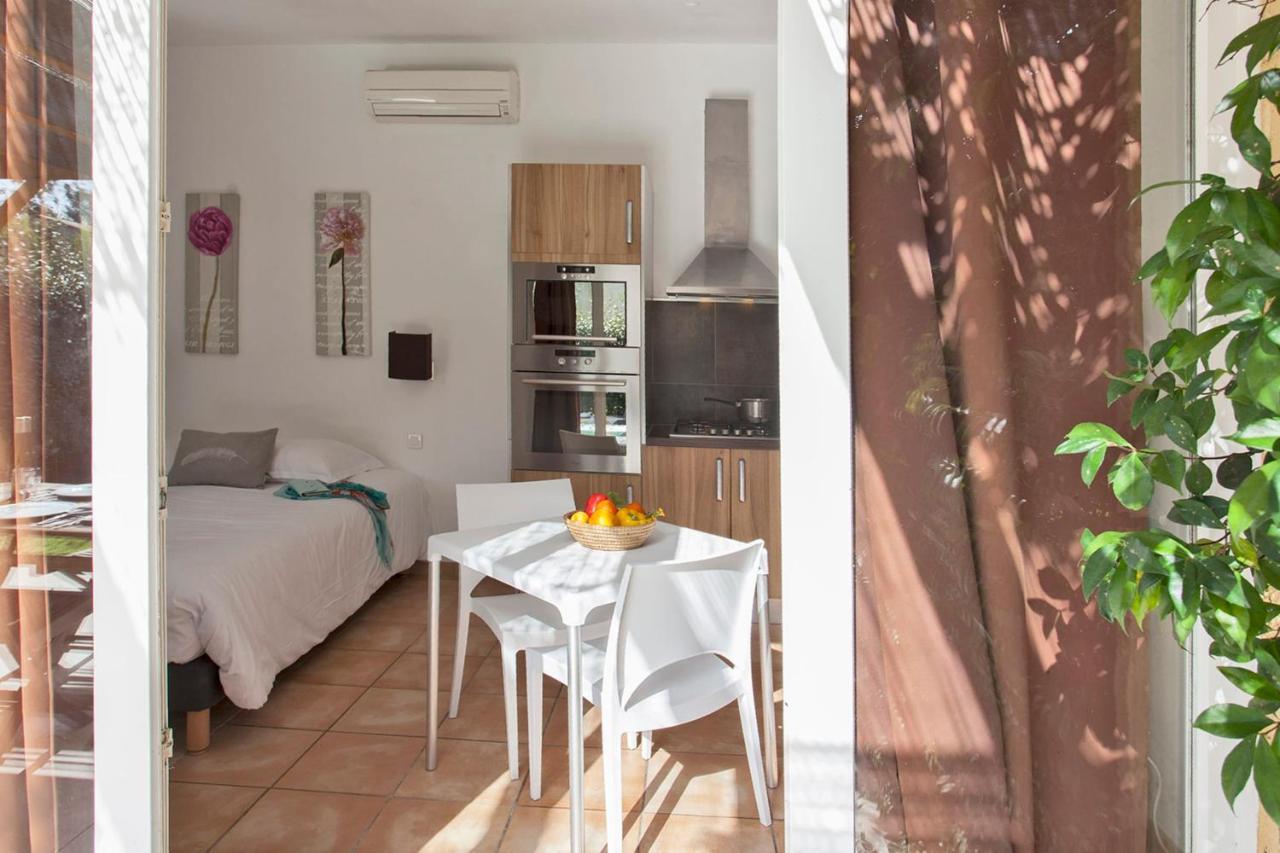 Amarylis A Calvi Location 2 Pers Avec Clim Jardin Piscine Et Barbecue Villa Exterior photo